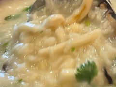 -粤仔湾砂锅粥(金太湖店)