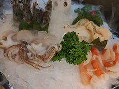 -左庭右院鲜牛肉火锅(浦江欢乐颂店)