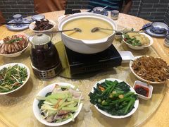 -九大簋家宴(晓港湾店)