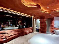 -幸栖洞穴设计酒店(成都春熙路店)