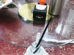 -湖南人家湘菜馆(镇江路店)