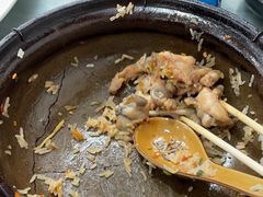 -容里煲仔饭(利丰北路店)