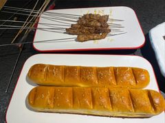 -鸿宇海鲜烧烤(红海新区店)