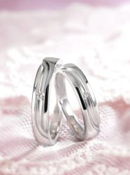 -六福珠寶(巴黎春天五角场店)