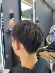 -藤野造型烫染·漂发