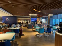 -珠海拱北口岸智选假日酒店