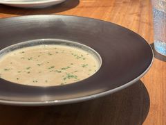 奶油蘑菇浓汤-翠贝卡&Mama Kelly Brunch Coffee(河西店)