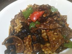 火爆三鲜-刘胖子家常菜·蹄花焖藕(中南店)