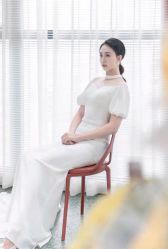 -AMOUR·爱沫婚纱礼服·小众设计品牌