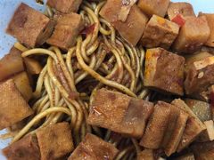 辣酱面-黄阿姨锅贴大王(万航渡路店)