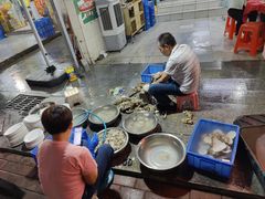-花苑美食横琴生蚝火锅(拱北粤华路店)