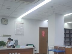 -上海市静安区图书馆(新闸路馆)
