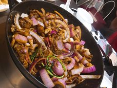 -胡须佬鸡煲四季火锅店(石厦西村直营店)