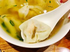 虾肉馄饨-鼎泰丰(南西店)