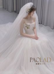 -南京宝娜嫁衣婚纱礼服馆(中央路店)