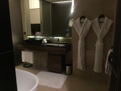 -广州天河希尔顿酒店