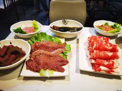 -德林酸菜鱼火锅(南丹店)