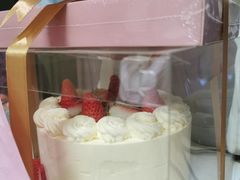 -爱上花开·蛋糕·安佳动物奶油轻奢私人定制(凯德店)