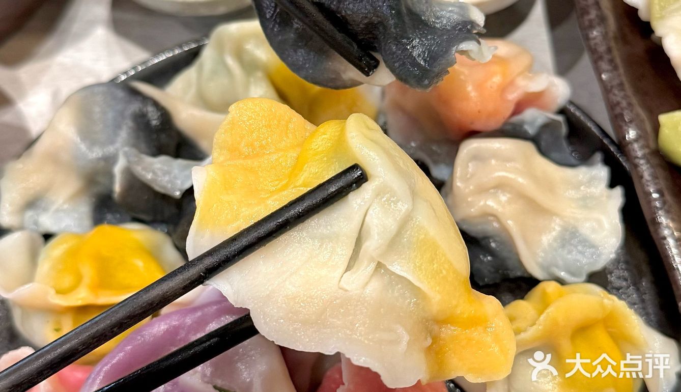 来青岛必吃的海鲜饺子！本地土著亲测好吃！