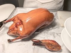 酥香嫩烤鸭-四季民福烤鸭店(外滩外白渡桥店)