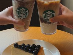 -星巴克(香港国际机场44号闸店)