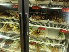 -拈签一笑黄牛肉辣卤串串