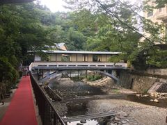 -月光园游月山庄