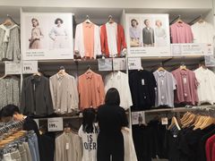 -优衣库(郑州二七万达广场店)