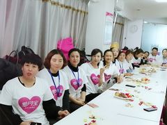 -爱月宝月嫂·育儿嫂(哈尔滨总店)