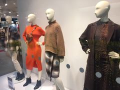 -H&M(鹏欣水游城店)