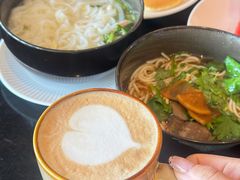 -JW万豪厨房餐厅·滨海草坪烧烤·海鲜·海景(三亚绿发山海天JW万豪酒店)