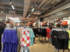 -NIKE上海青浦优选体验店