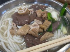 猪脏粉-守英猪脏粉(仓桥街店)
