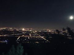 -鬼笑石后山停车场