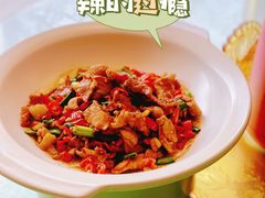 -阿瓦山寨·湘菜现炒·剁椒鱼头王(咸阳总店)