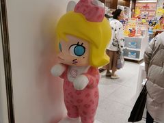 -泡泡玛特POPMART(蓝色港湾店)