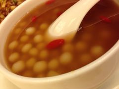 -小天鹅火锅·一线江景洪鼎旗舰店(洪崖洞店)