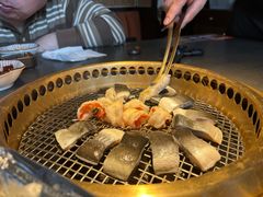 -铭牛烧肉·和牛海鲜自助(高新月牙湖店)