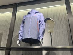 -ARC'TERYX始祖鸟(北京王府中环店)