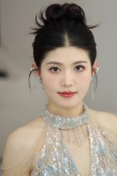 -LOVINA洛维娜婚纱礼服