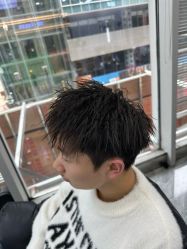 -藤野造型烫染·漂发