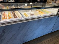 面包甜点陈列柜-诺嘉甜品(世贸店)