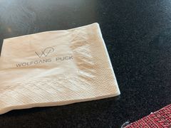 -WOLFGANG PUCK KITCHEN & BAR(迪士尼小镇店)