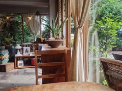 靠窗位-时光花园(白鹭洲店)