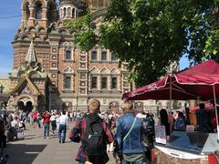 -滴血救世主教堂