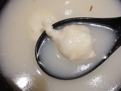 -小杨生煎(金山百联购物中心3楼店)
