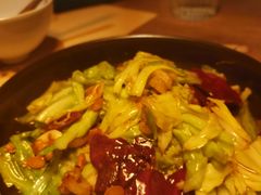 生炒豆酱椰菜-来龙里 精致 东南亚餐室(万象城店)