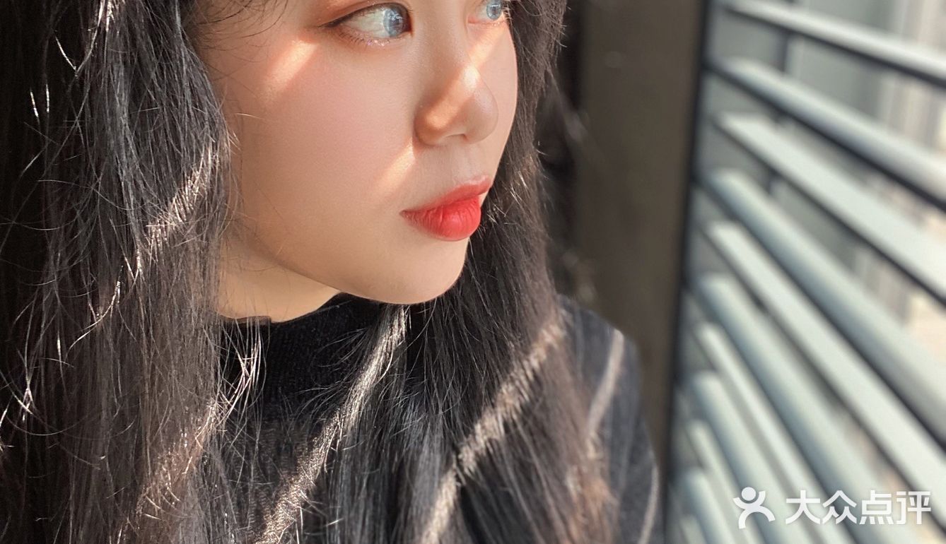 藏在古镇中的现代建筑