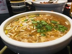 河南三狠汤-阿庄新豫菜(航海东路店)