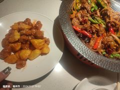 -小鱼小牛(世欧广场店)